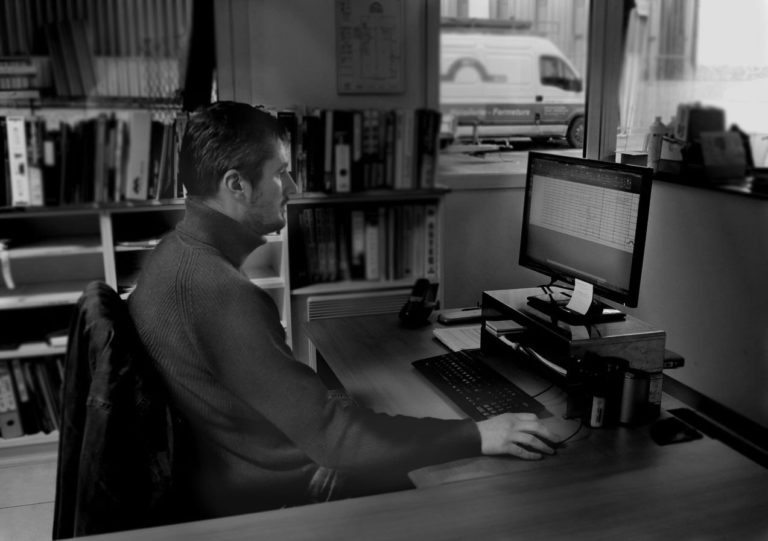 Le métier de DessinateurProjeteur FER MET ALU